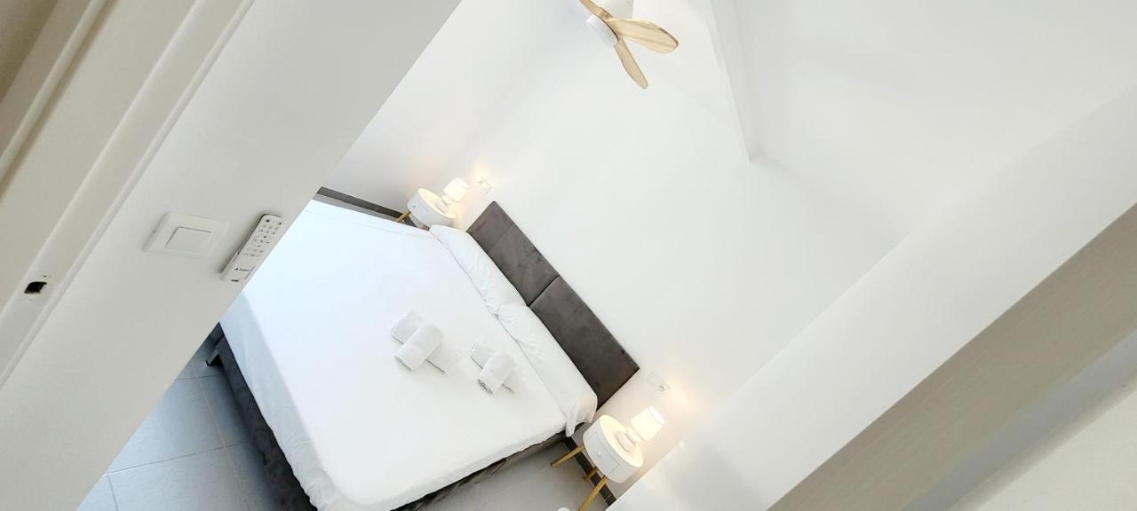 Precioso Apartamento Reformado En 1Ra Linea De Mar Sin Vistas Калелья-де-Палафружель Экстерьер фото